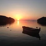 Treehouse Dubrovnik *