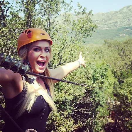 Treehouse Dubrovnik Сasa de vacaciones Čilipi